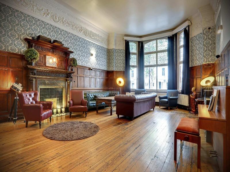 Astor Hyde Park Hostel Adults Only — view