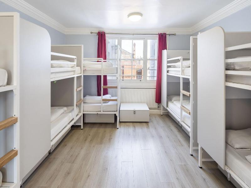 Astor Hyde Park Hostel Adults Only image