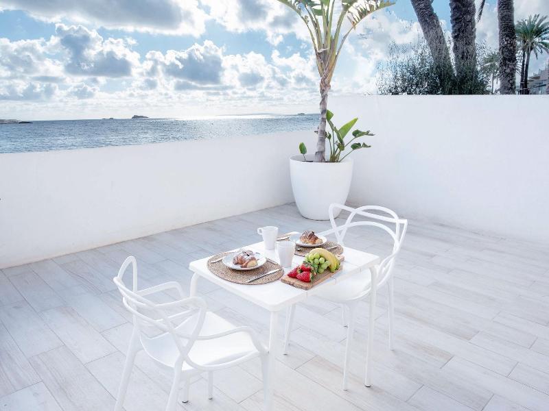 Enkala Apartamentos — view