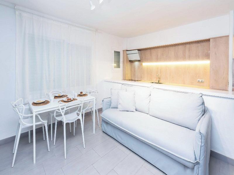 Enkala Apartamentos image
