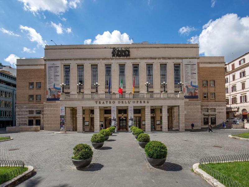 Daplace Hotel Gran Torino Suites image