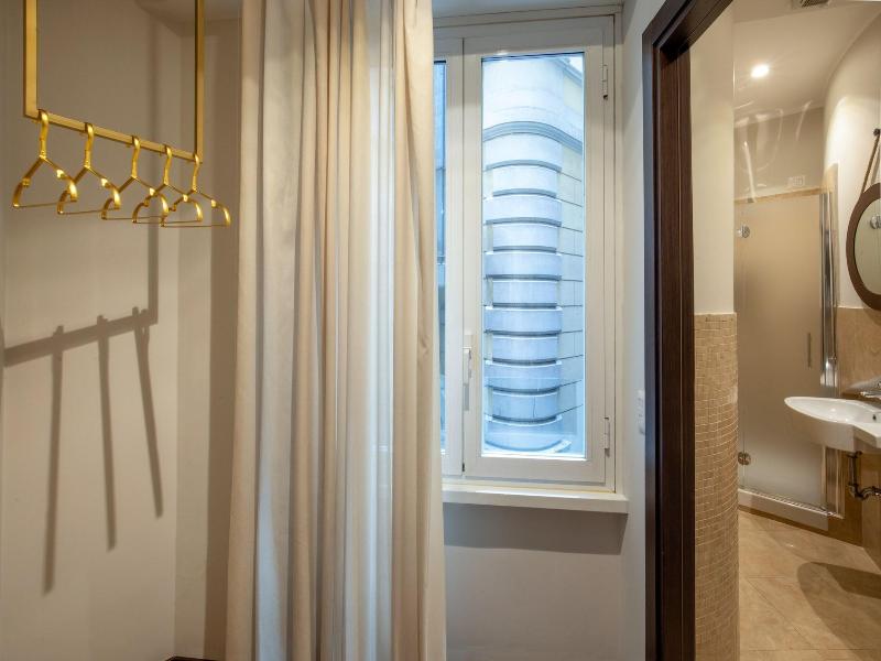 Daplace Hotel Gran Torino Suites image