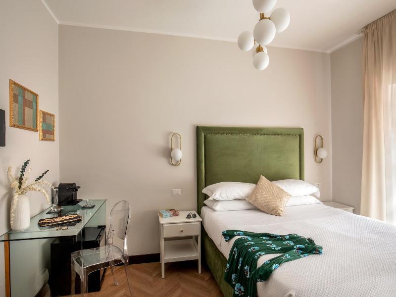 Daplace Hotel Gran Torino Suites image
