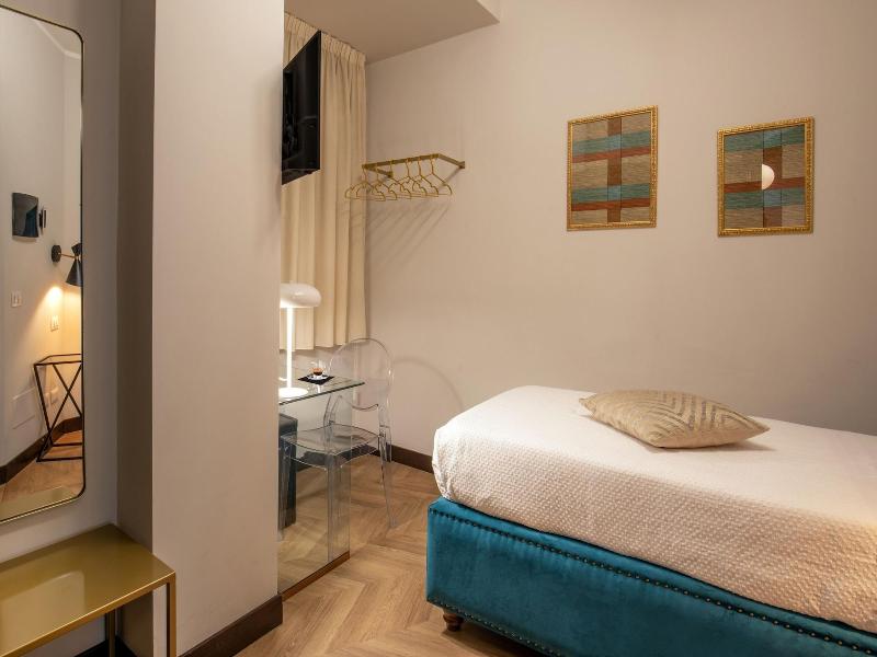 Daplace Hotel Gran Torino Suites image