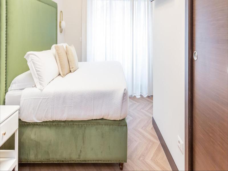 Daplace Hotel Gran Torino Suites image
