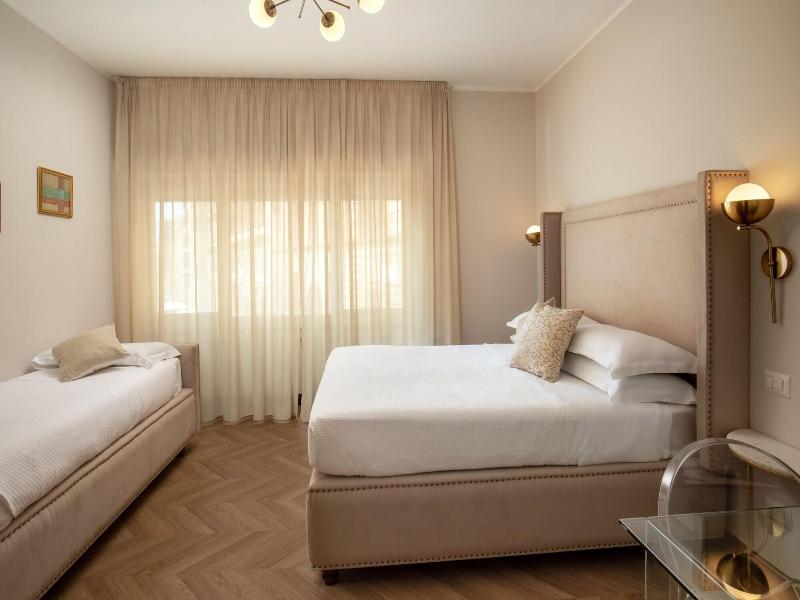 Daplace Hotel Gran Torino Suites image