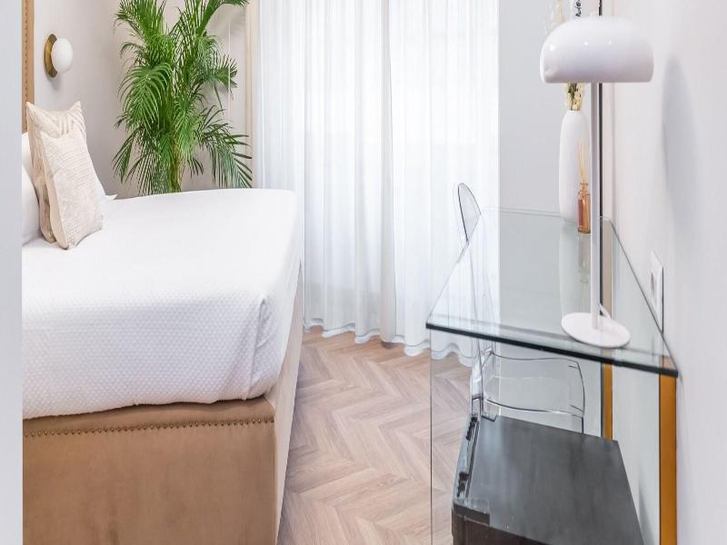 Daplace Hotel Gran Torino Suites image