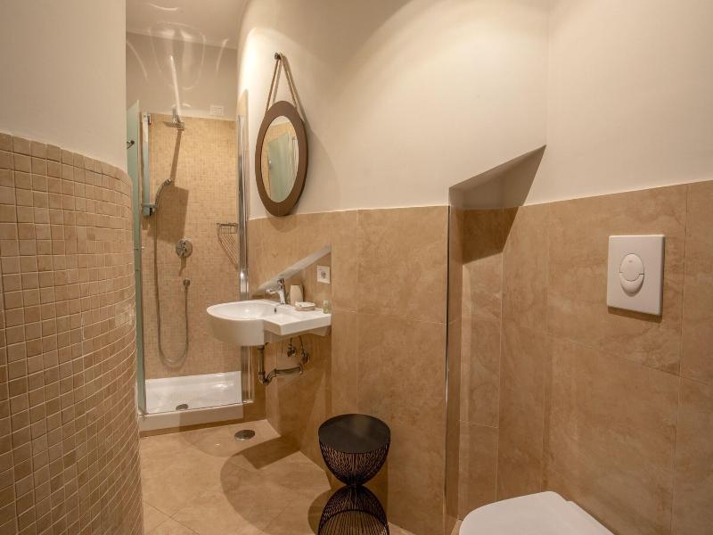 Daplace Hotel Gran Torino Suites image