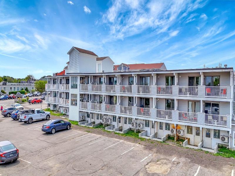 Harborline Hotel, Rockland