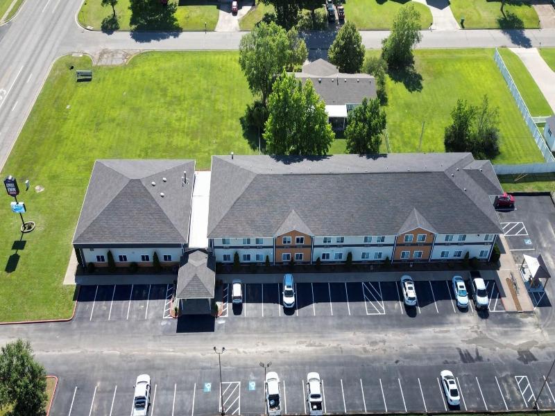 Express Inn Parsons