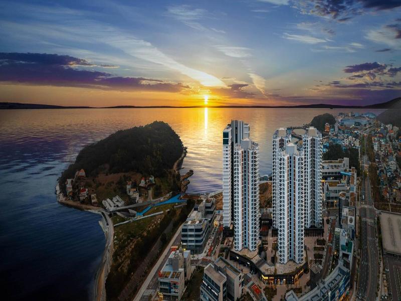 Odays Osiria Residence image