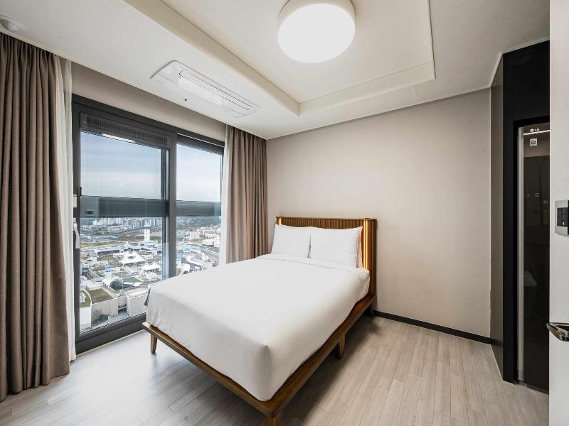 Odays Osiria Residence image