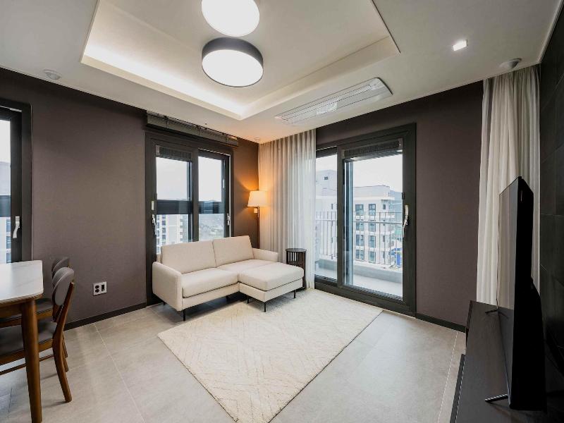 Odays Osiria Residence image