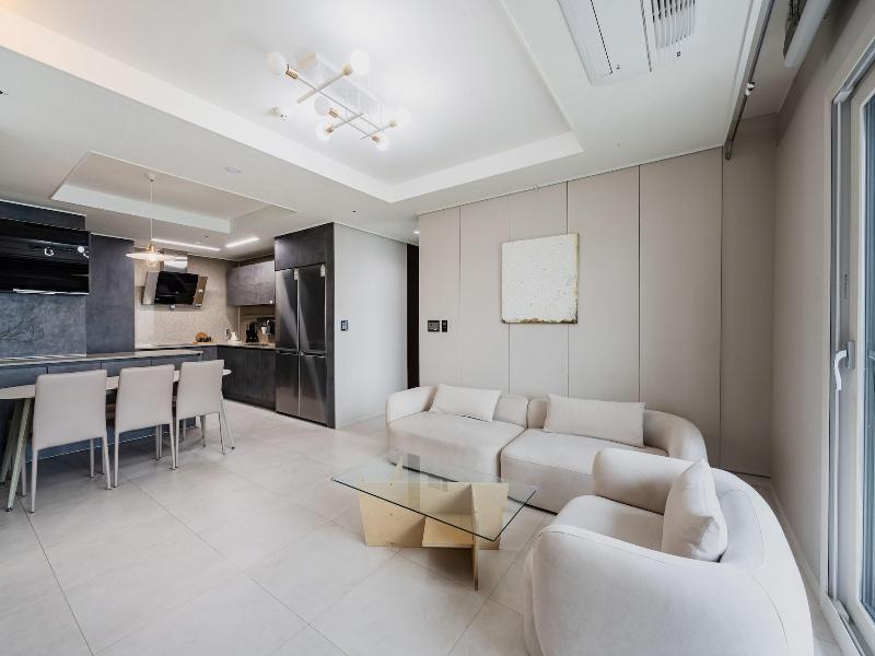 Odays Osiria Residence image