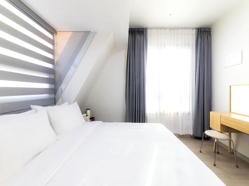 Mj Hotel Jongno image