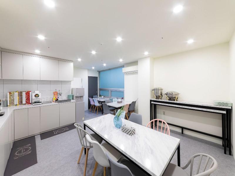 Mj Hotel Jongno image