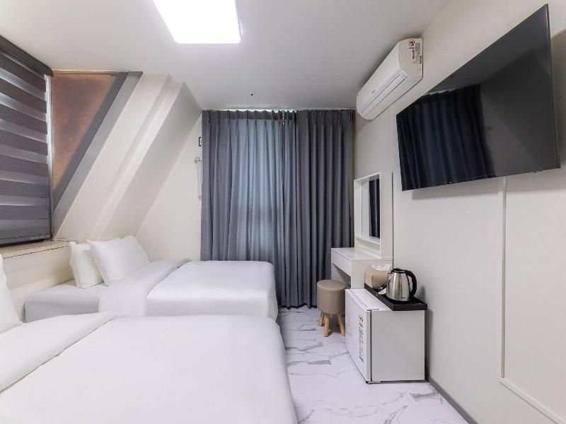 Mj Hotel Jongno image