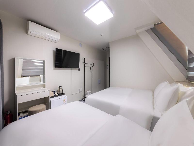 Mj Hotel Jongno image
