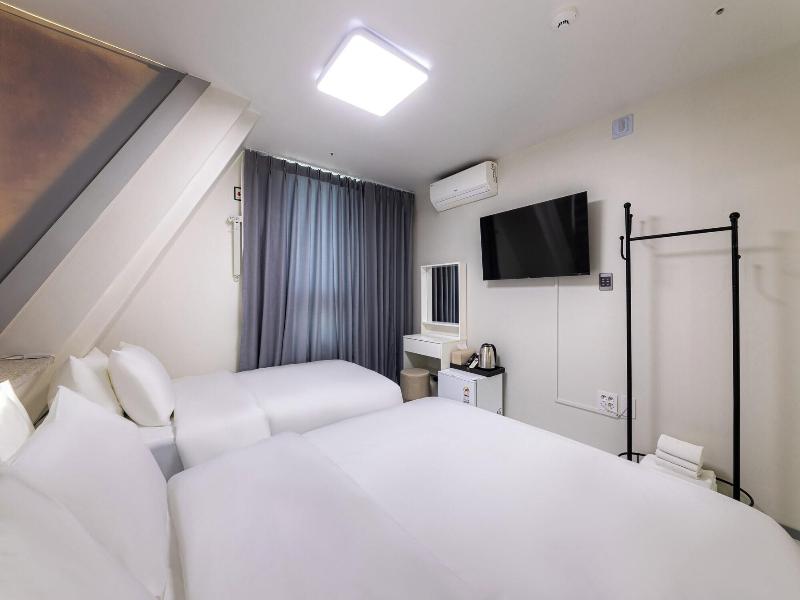 Mj Hotel Jongno image
