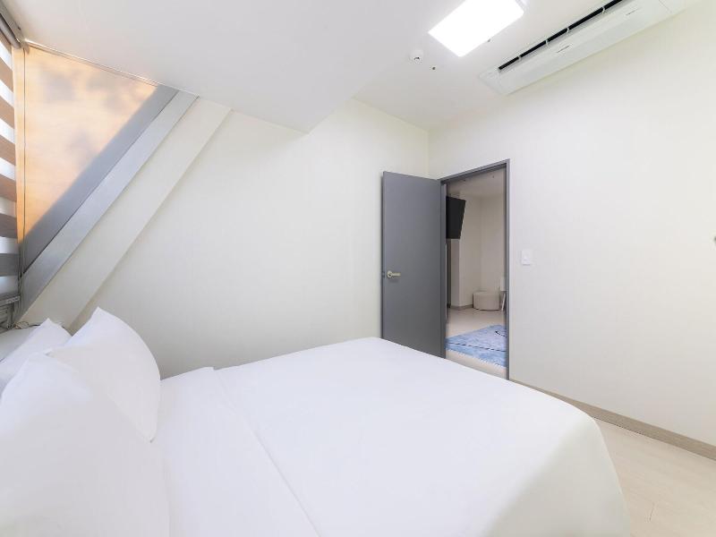 Mj Hotel Jongno image