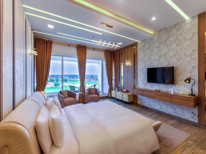 Rumanza By Pearl Continental image