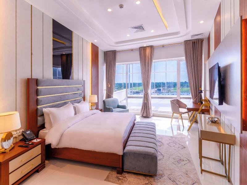 Rumanza By Pearl Continental image