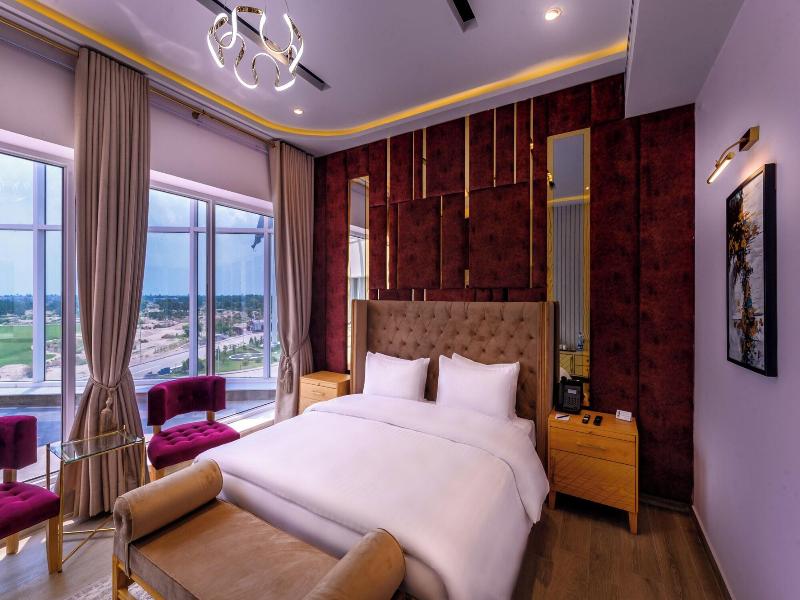 Rumanza By Pearl Continental image