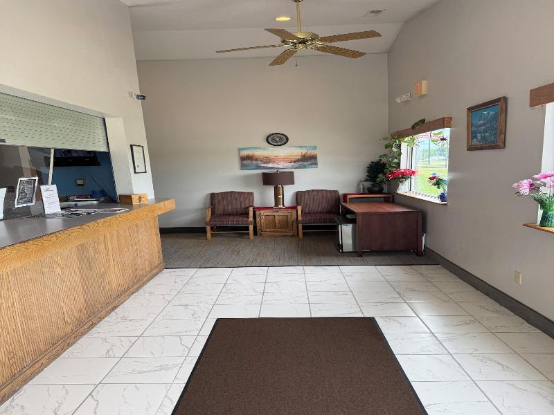 Country Haven Inn