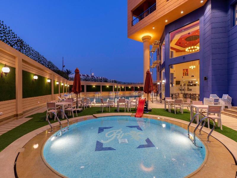 Royal Day Plaza Hotel — view