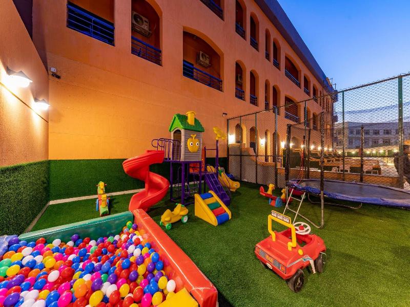 Royal Day Plaza Hotel image