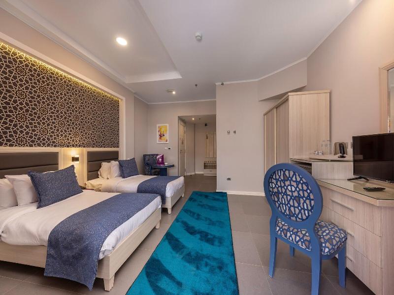 Royal Day Plaza Hotel image