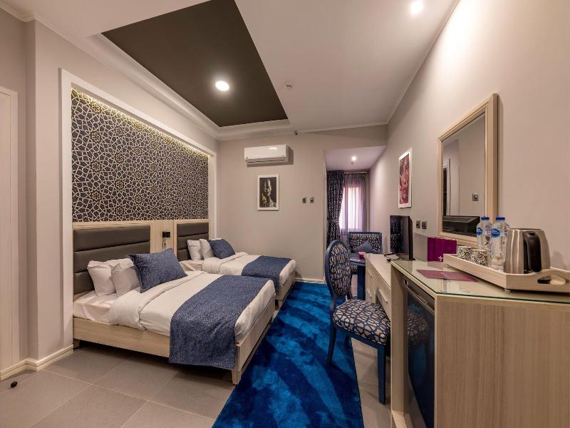 Royal Day Plaza Hotel image
