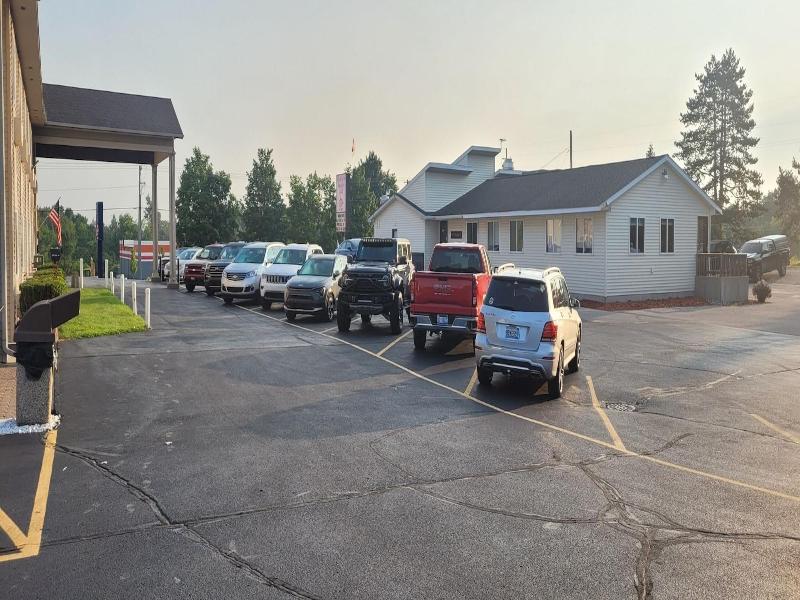 American Host Inn