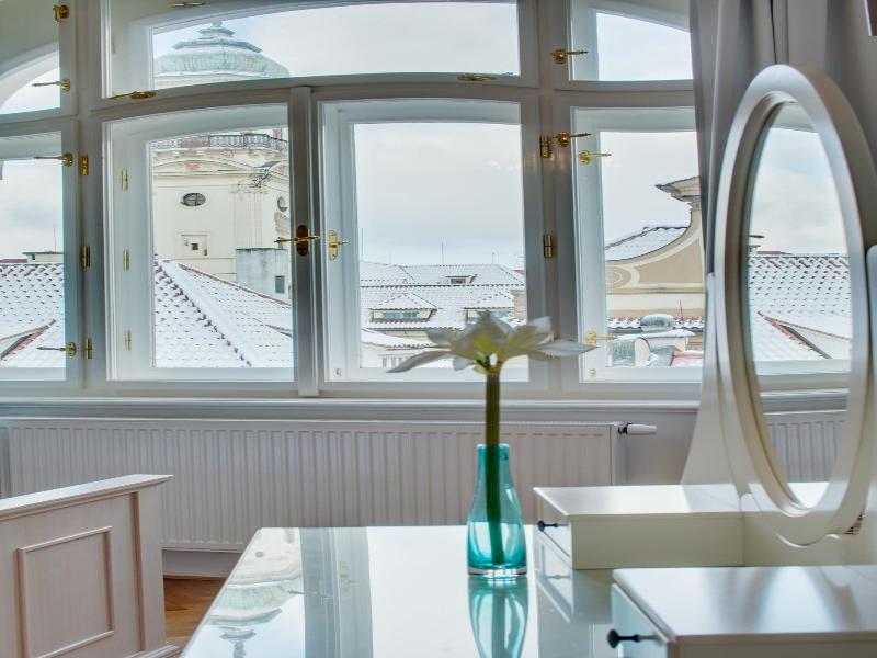 Charles Bridge Premium Apartments image