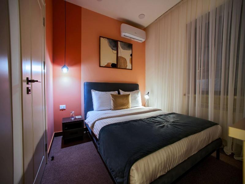 The House Hotel Yerevan image