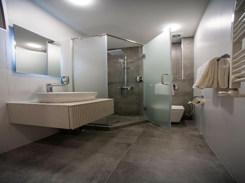 The House Hotel Yerevan image