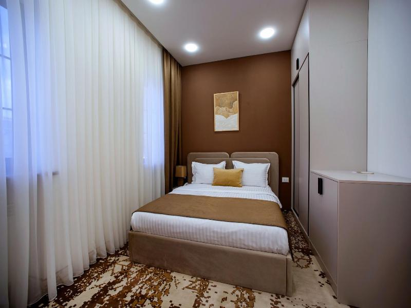 The House Hotel Yerevan image