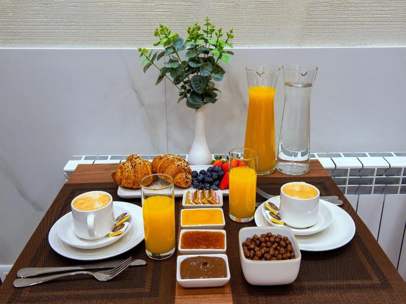 The House Hotel Yerevan image