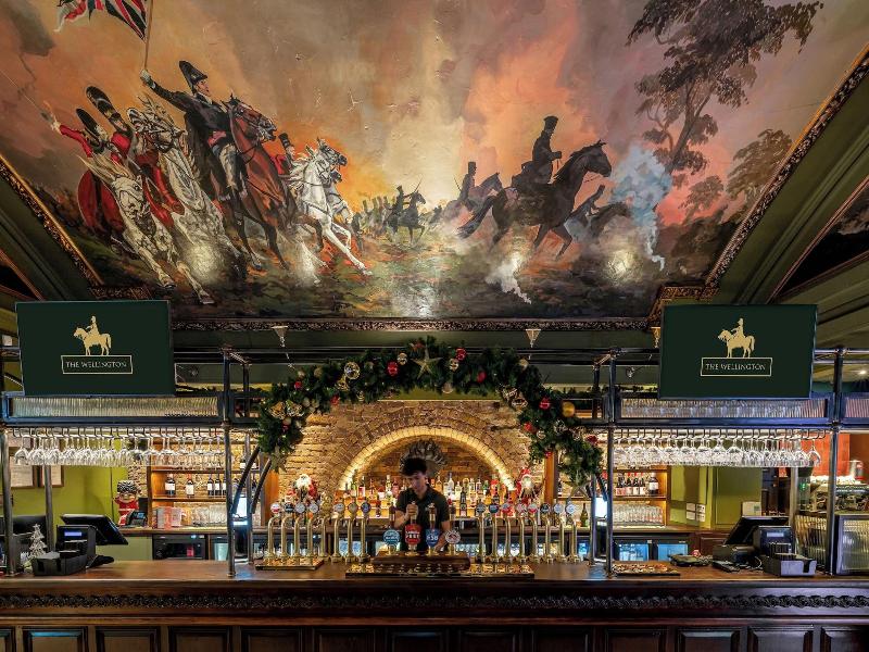 The Wellington Hotel image