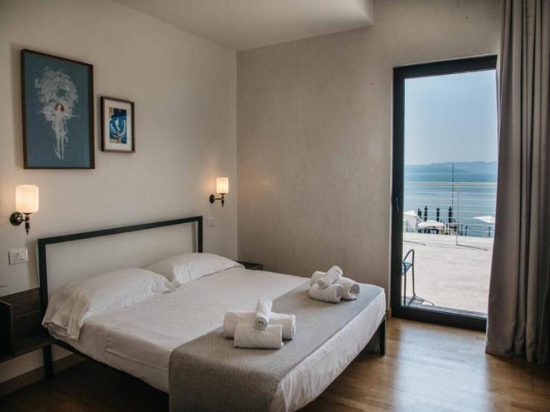 Aqva Boutique Hotel Adults Only Sirmione image