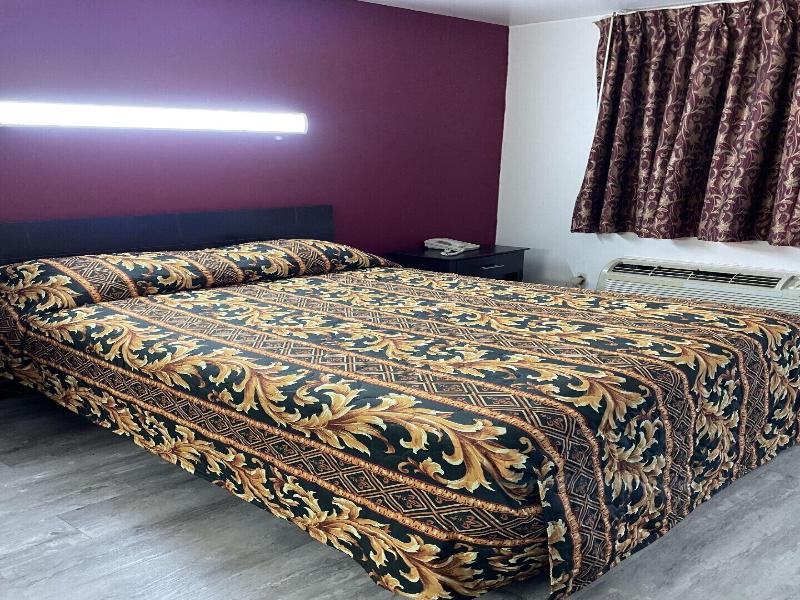 Budget Inn Elizabeth Nj — view