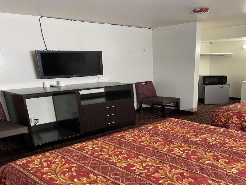 Budget Inn Elizabeth Nj — view