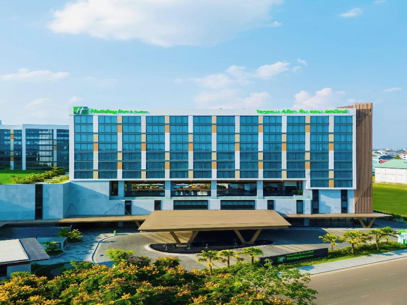 Holiday Inn Suites Vientiane By Ihg image