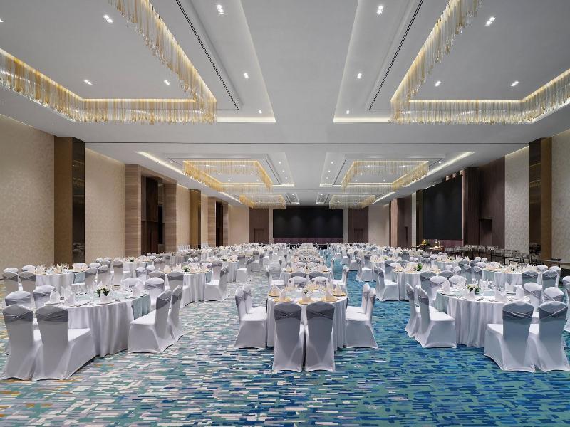 Holiday Inn Suites Vientiane By Ihg image