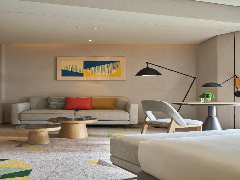 Holiday Inn Suites Vientiane By Ihg image