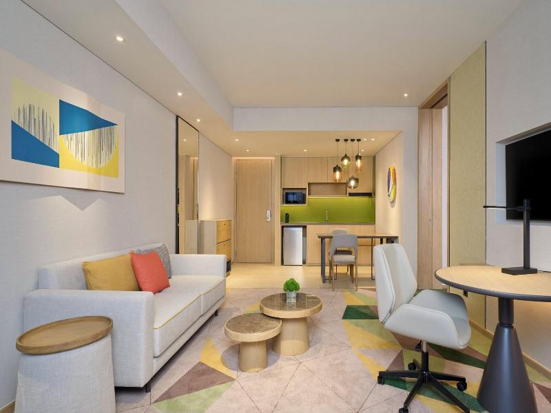 Holiday Inn Suites Vientiane By Ihg image