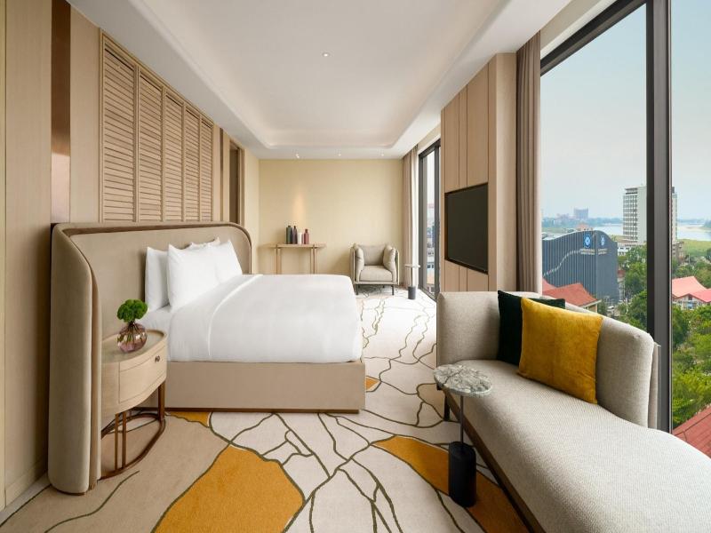 Holiday Inn Suites Vientiane By Ihg image