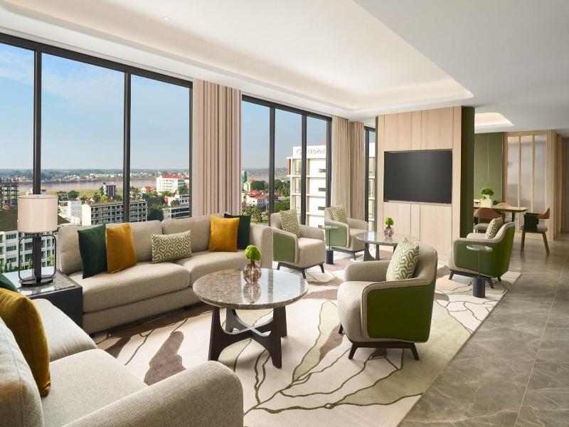 Holiday Inn Suites Vientiane By Ihg image