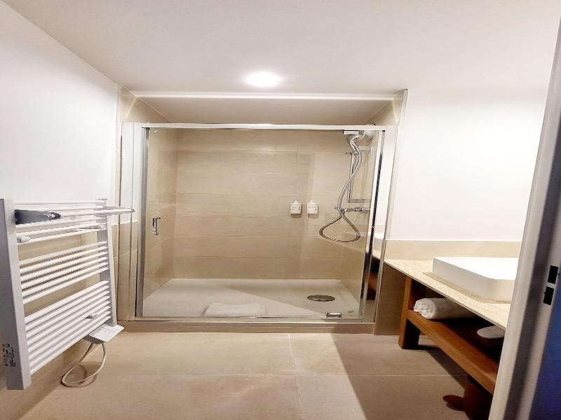 Setclub Hotel Spa image