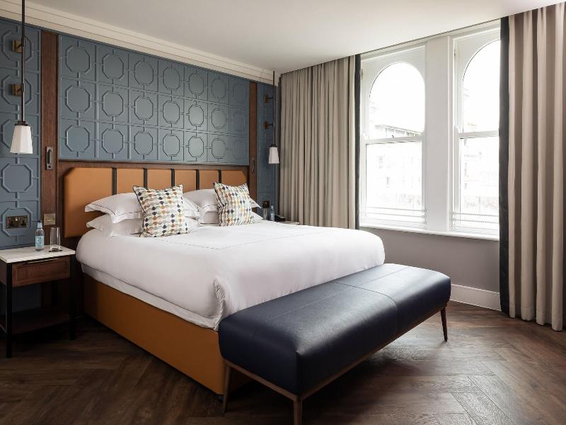 The Parkgate Hotel image